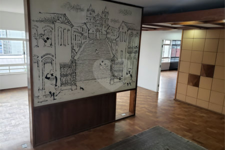 Apartamento para venda ou locação, 4 quartos (1 suíte), na Bela Vista, R Cincinato Braga