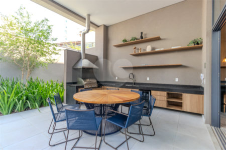 Apartamento à venda com 3 suítes em Campo Belo, São Paulo, SP