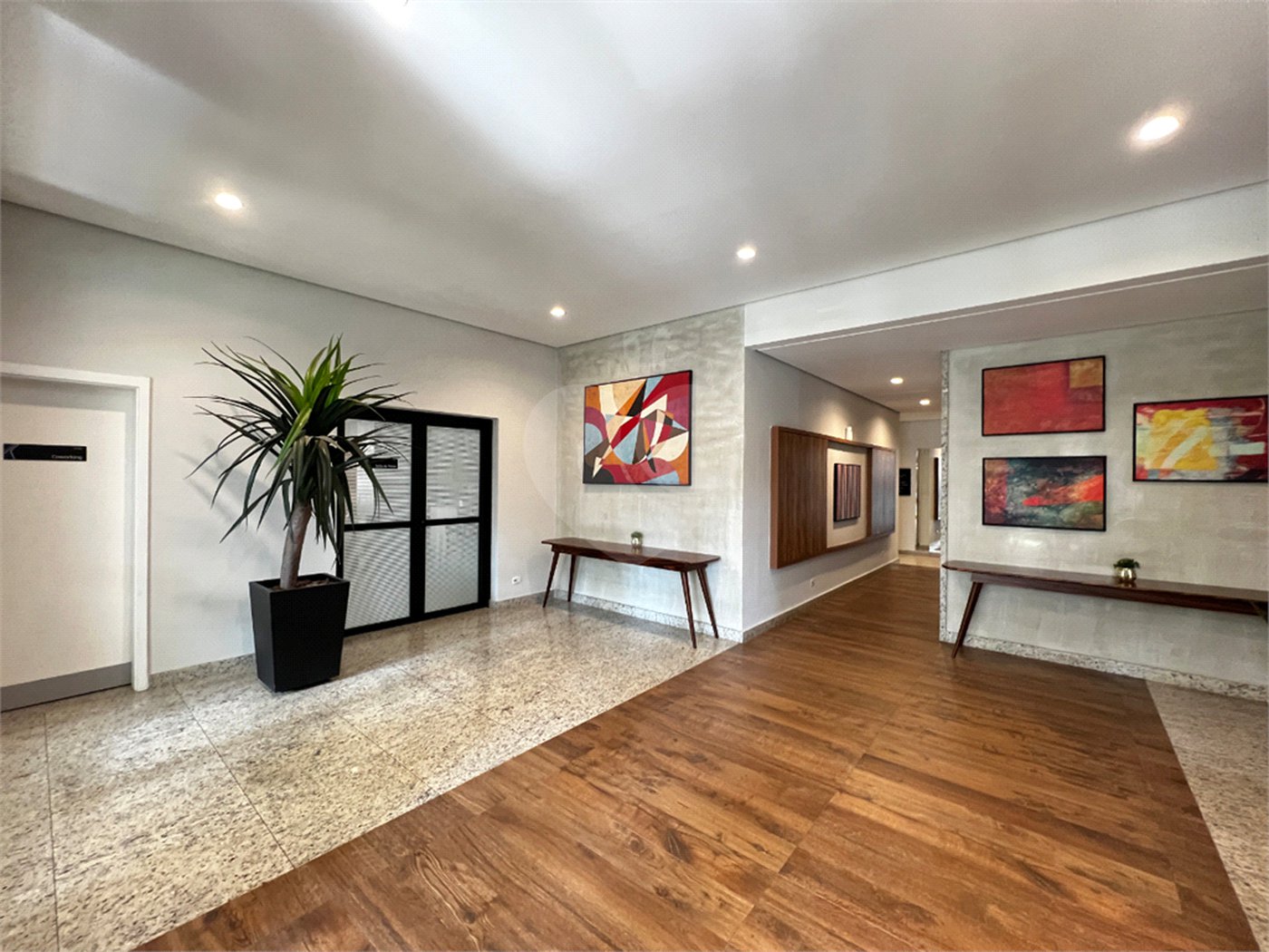 Apartamento à venda com 2 quartos, sendo 1 suíte, em Alto da Boa Vista, São Paulo, SP