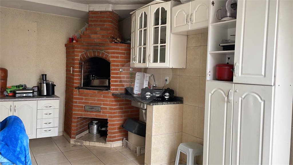 Sobrado à venda com 2 quartos, sendo 1 suíte,  em Ferreira, São Paulo, SP