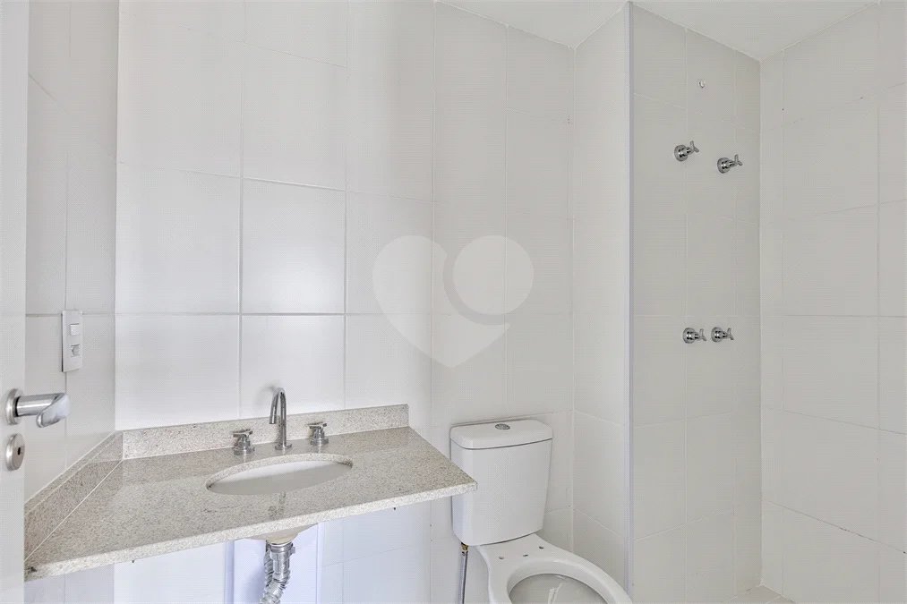 Apartamento à venda com 2 suítes em Santo Amaro, São Paulo, SP