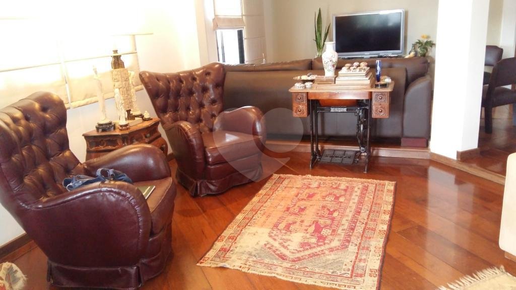 Apartamento à venda com 3 quartos, sendo 2 suítes, em Jardim Parque Morumbi, São Paulo, SP