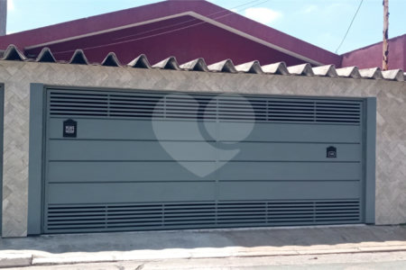 Casa Térrea à venda com 2 quartos em Vila Constança, São Paulo, SP