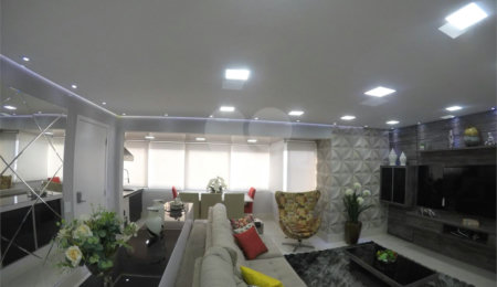 Apartamento à venda com 3 suítes no Centro, Santo André, SP