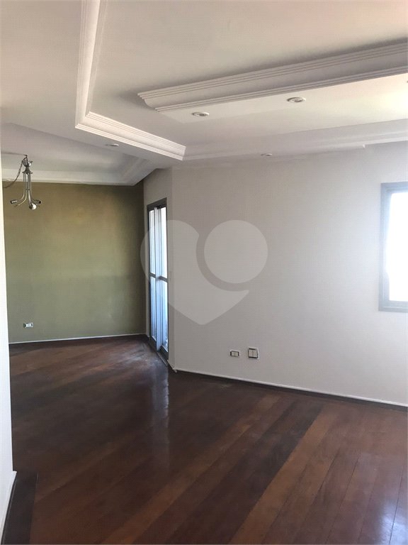 Apartamento à venda com 3 quartos, sendo 1 suíte, em Vila Paulicéia, São Paulo, SP