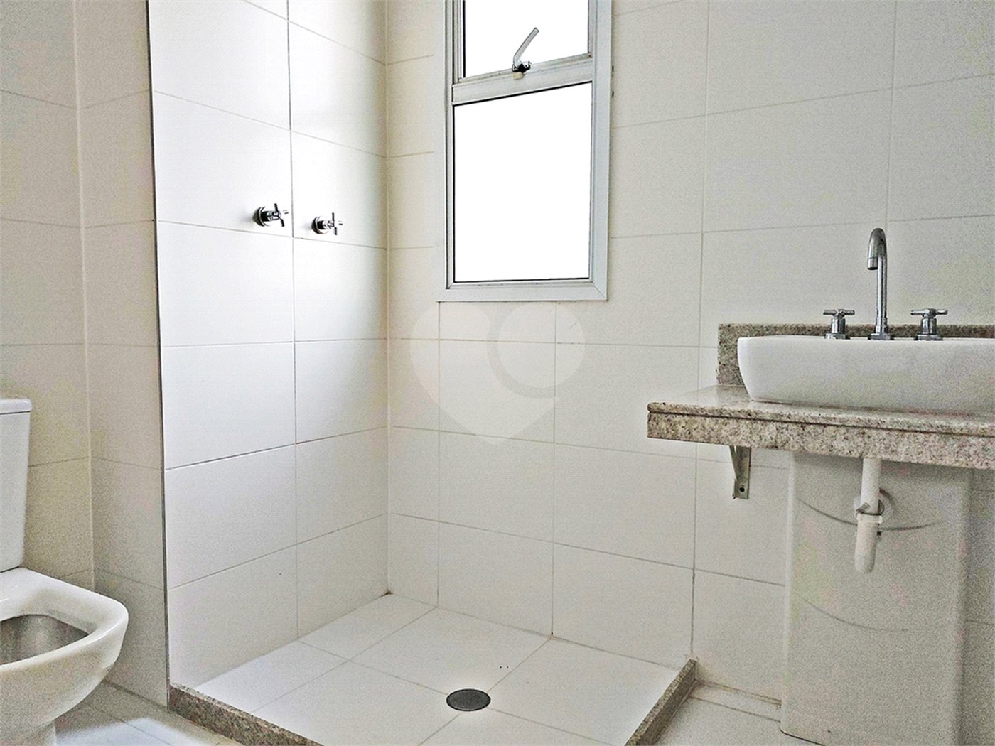 Apartamento à venda com 3 suítes em Santa Teresinha, São Paulo, SP
