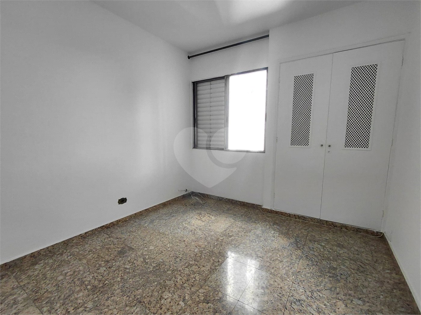 Apartamento à venda com 2 quartos, sendo 1 suíte, em Água Branca, São Paulo, SP