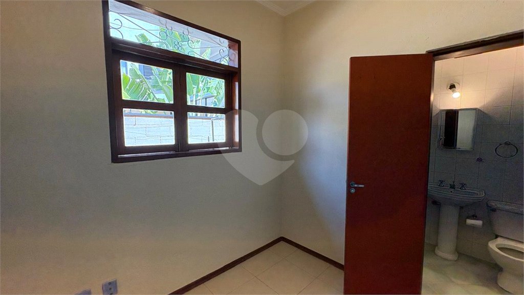 Casa à venda com 4 suítes no condomínio Vivendas do Lago, Sorocaba - SP