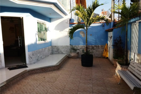 Casa à venda com 4 quartos, sendo 3 suítes, em Campo Grande, Rio de Janeiro, RJ