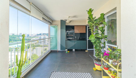 Apartamento à venda com 2 quartos, sendo 1 suíte,  em Santo Amaro, São Paulo, SP
