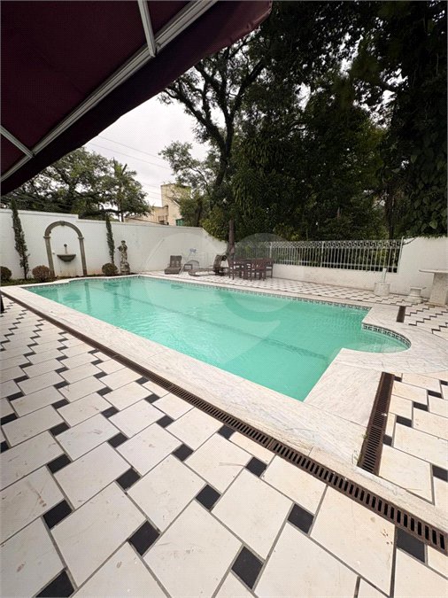 Casa Térrea à venda com 4 suítes em Anchieta, São Bernardo do Campo, SP