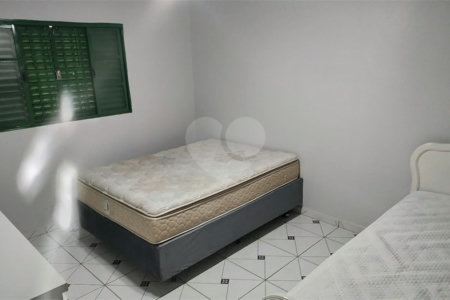 Casa à venda com 3 quartos, sendo 1 suíte, no condomínio Residencial Terras de Vera Cruz, Vera Cruz - SP