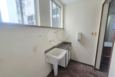 Cobertura à venda com 3 quartos, sendo 1 suíte,  em Tijuca, Rio de Janeiro, RJ