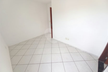 Apartamento à venda com 1 quarto em Vila Haro, Sorocaba, SP