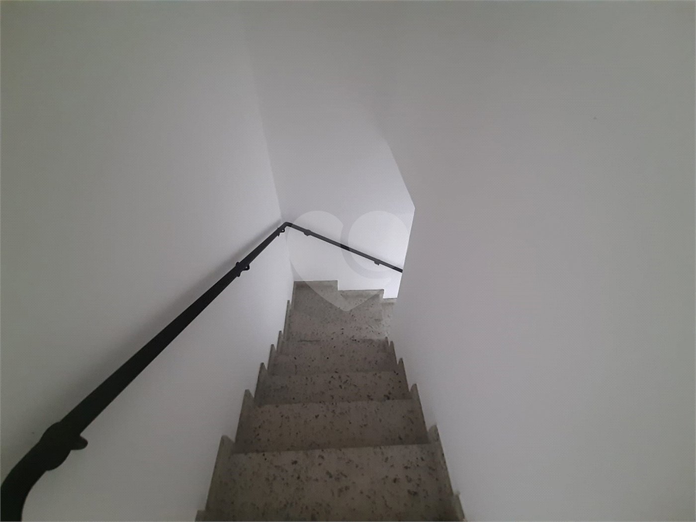 Sobrado à venda com 4 quartos, sendo 3 suítes, em Vila Paulicéia, São Paulo, SP