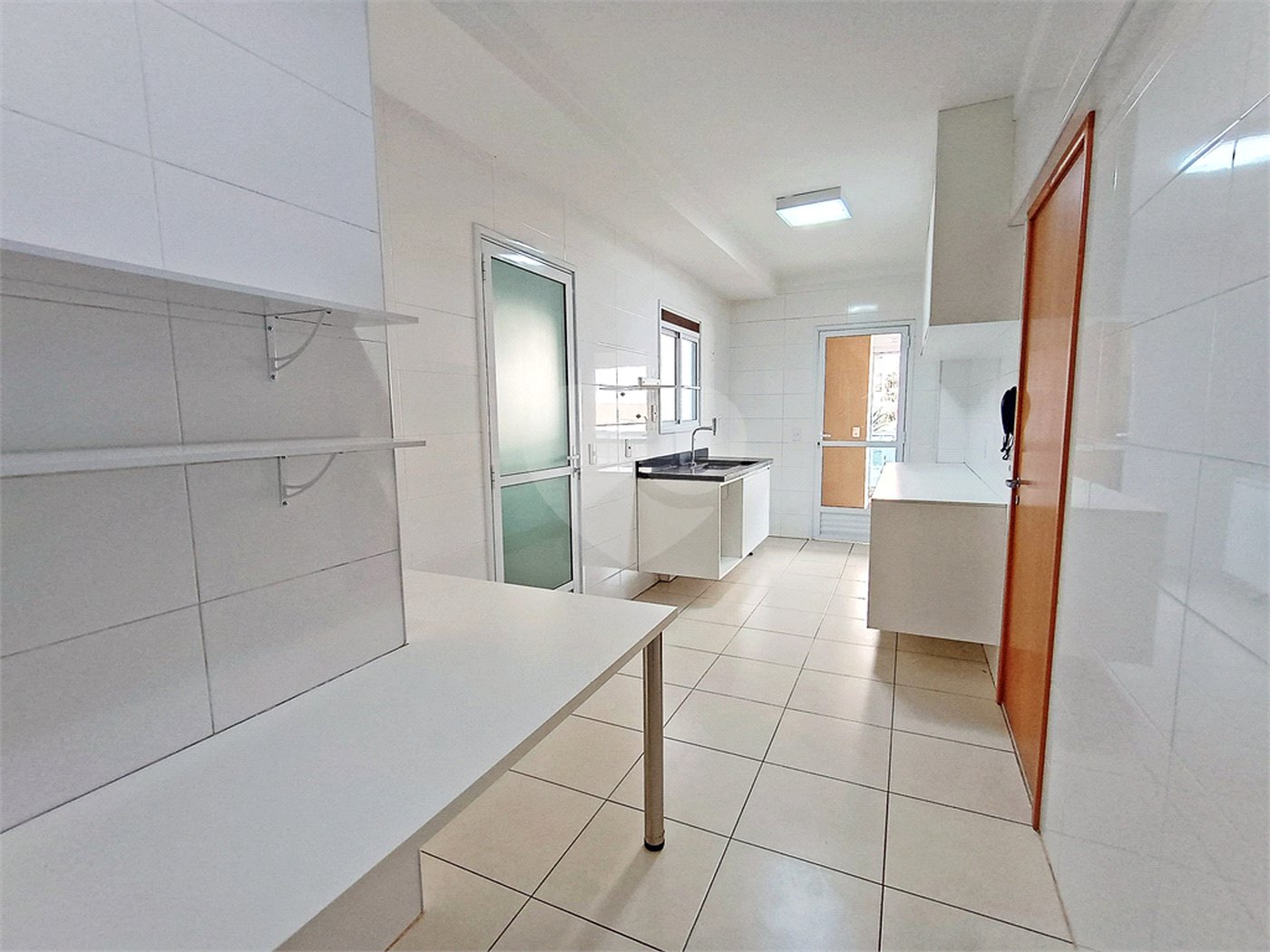 Apartamento para alugar com 3 suítes em Bosque das Juritis, Ribeirão Preto, SP