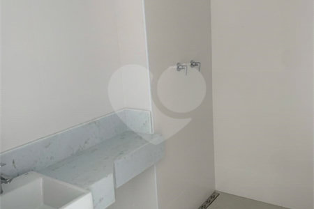Apartamento à venda com 2 quartos, sendo 1 suíte,  em Vila Ester (zona Norte), São Paulo, SP