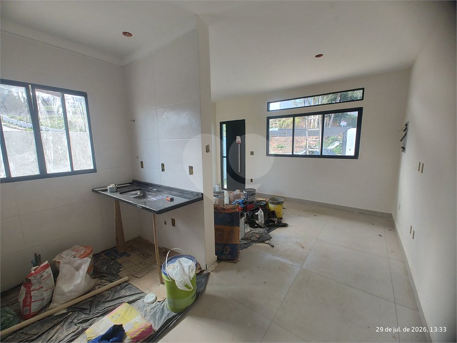 Casa à venda com 2 quartos, sendo 1 suíte, em Jardim Santo Antônio, Atibaia, SP