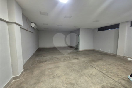 Prédio para alugar em Vila Faustina I, Valinhos, SP