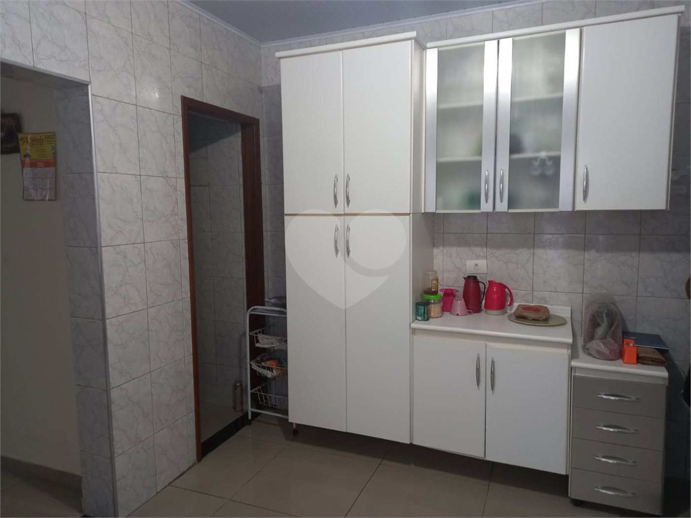 Sobrado à venda com 4 quartos, sendo 1 suíte, em Jardim Peri, São Paulo, SP