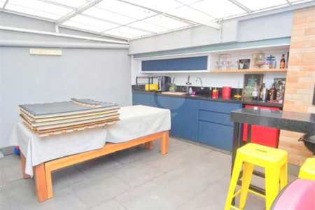 Casa à venda com 3 quartos, sendo 1 suíte,  em Jardim Monte Kemel, São Paulo, SP