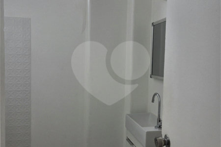 Apartamento à venda com 2 suítes em Cerqueira César, São Paulo, SP
