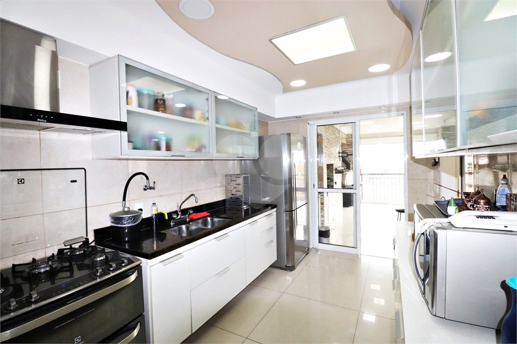 Apartamento à venda com 3 suítes em Santana, São Paulo, SP