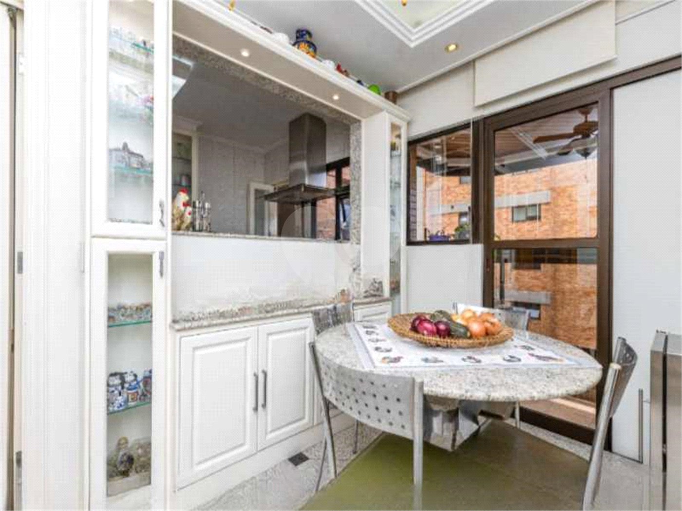 Apartamento à venda com 3 suítes em Santana, São Paulo, SP