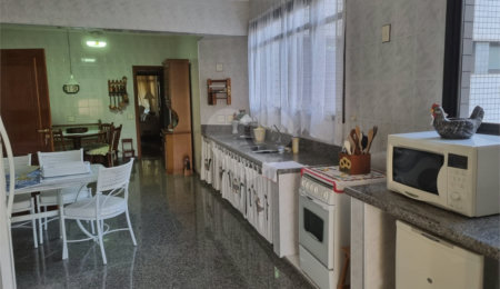 Apartamento à venda com 4 suítes no Centro, Serra Negra, SP