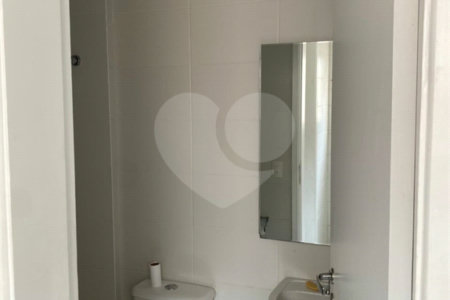 Apartamento à venda com 4 quartos, sendo 2 suítes, em Paraíso do Morumbi, São Paulo, SP