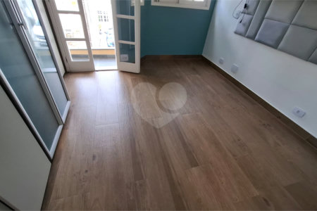Casa à venda com 2 suítes no condomínio Village Palmas, São Paulo - SP