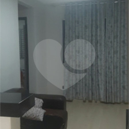 Apartamento à venda com 2 quartos em Vossoroca, Votorantim, SP