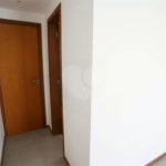 Casa à venda com 4 quartos, sendo 3 suítes, no condomínio Lícia de Alvarenga, Rio de Janeiro - RJ
