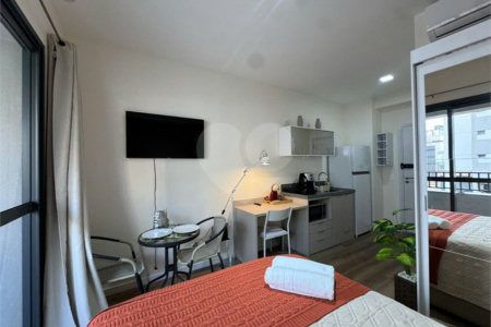 Apartamento à venda com 1 quarto em Vila Cordeiro, São Paulo, SP