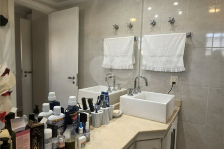 Apartamento à venda em Alto da Boa Vista, São Paulo, SP