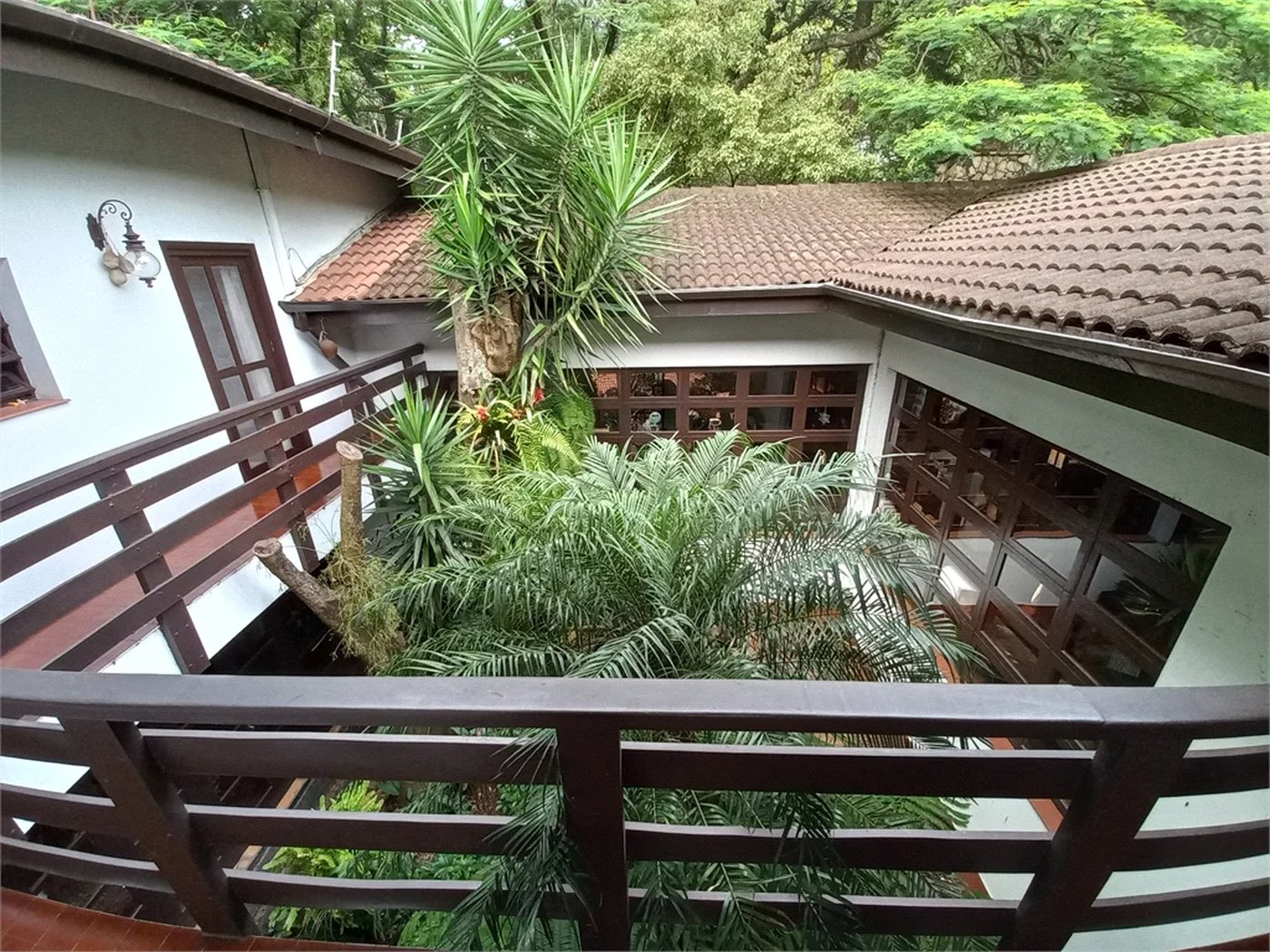 Sobrado à venda com 4 quartos, sendo 2 suítes,  em Fazenda Morumbi, São Paulo, SP