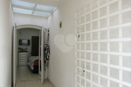 Sobrado à venda com 4 quartos, sendo 2 suítes, em Santo Amaro, São Paulo, SP