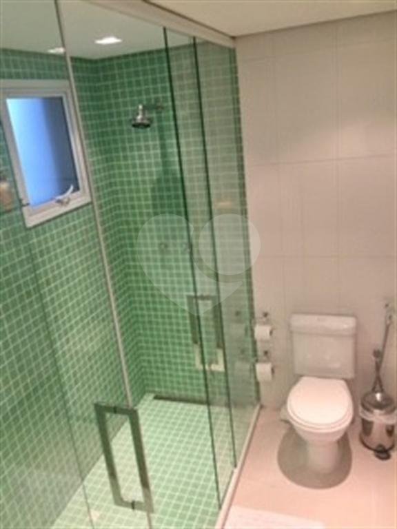 Apartamento à venda com 3 suítes em Campo Belo, São Paulo, SP