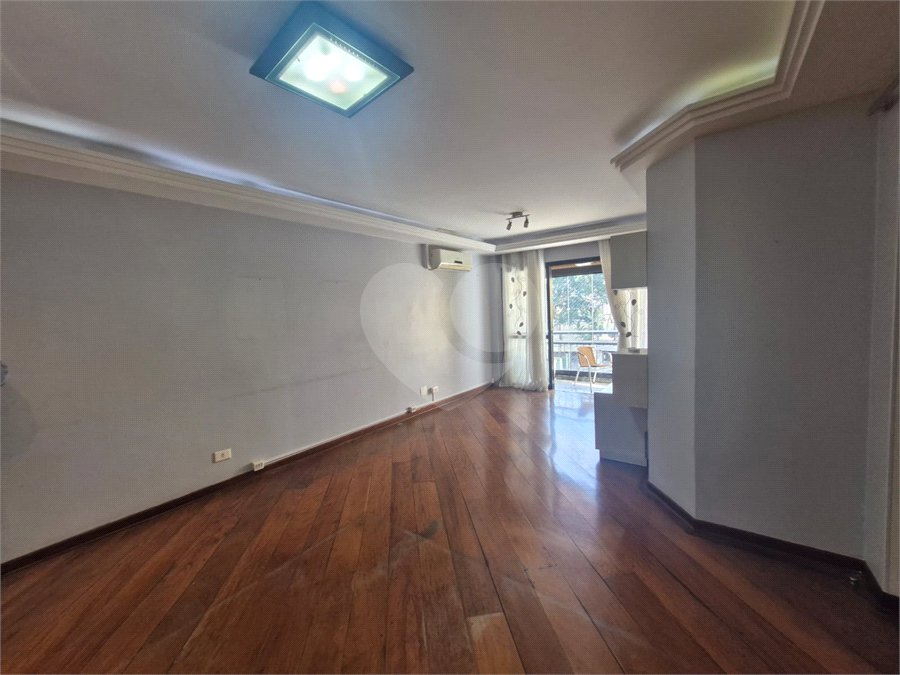 Apartamento à venda com 3 quartos, sendo 1 suíte, em Santana, São Paulo, SP
