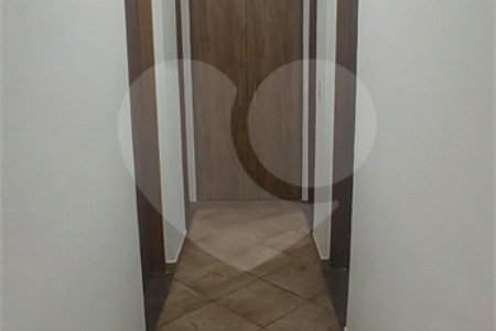 Chácara à venda com 3 quartos, sendo 1 suíte,  no Centro, Nazaré Paulista, SP