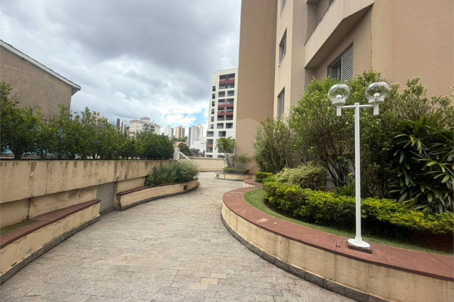 Apartamento à venda com 2 quartos, sendo 1 suíte,  em Vila Paulicéia, São Paulo, SP