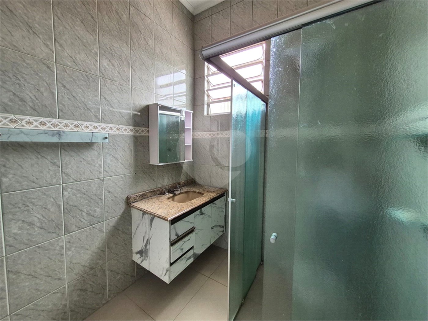 Casa à venda com 2 quartos em Jardim Pinheiros, São Paulo, SP