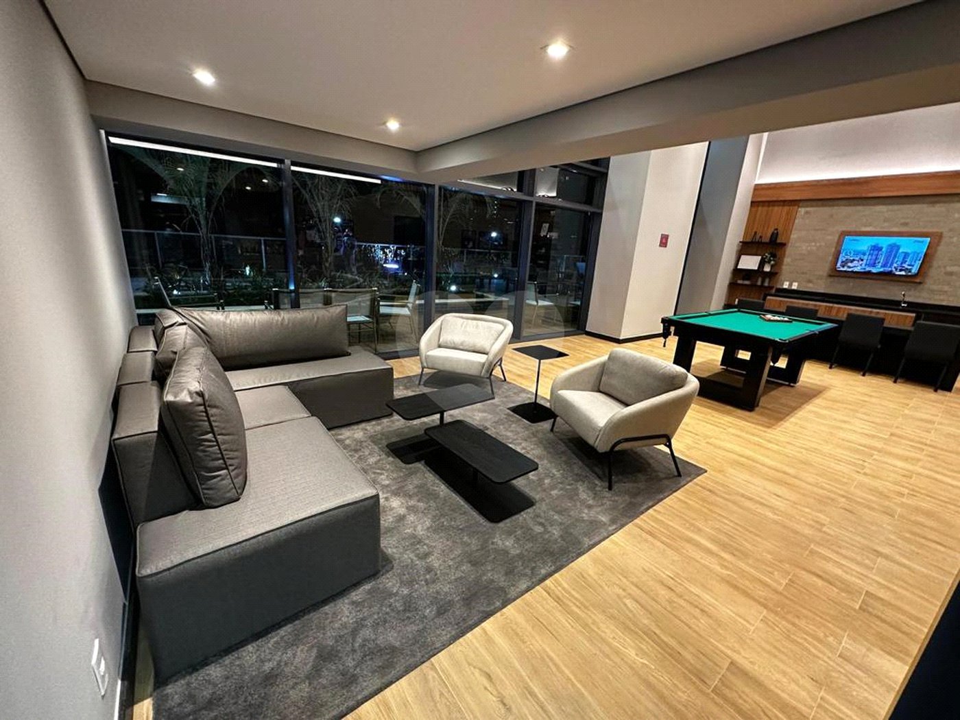 Apartamento à venda com 4 suítes em Água Branca, São Paulo, SP