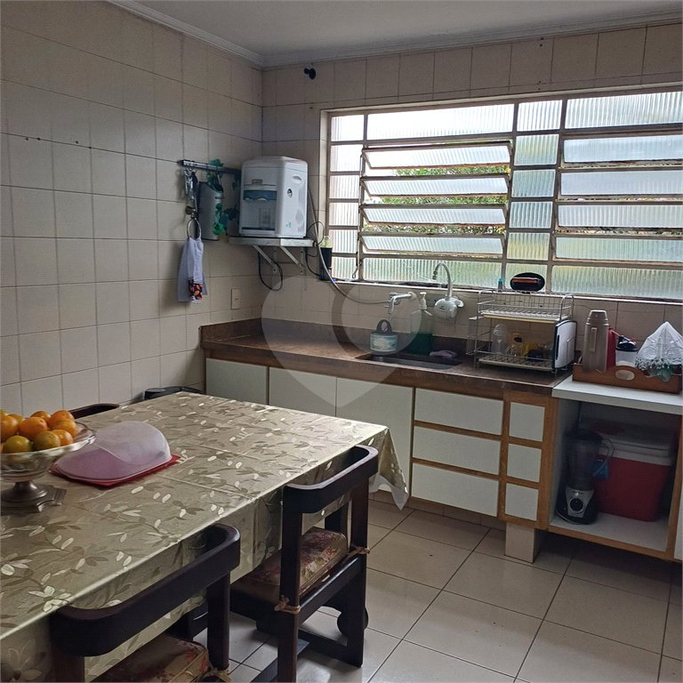 Sobrado à venda com 4 quartos, sendo 1 suíte, em Tremembé, São Paulo, SP