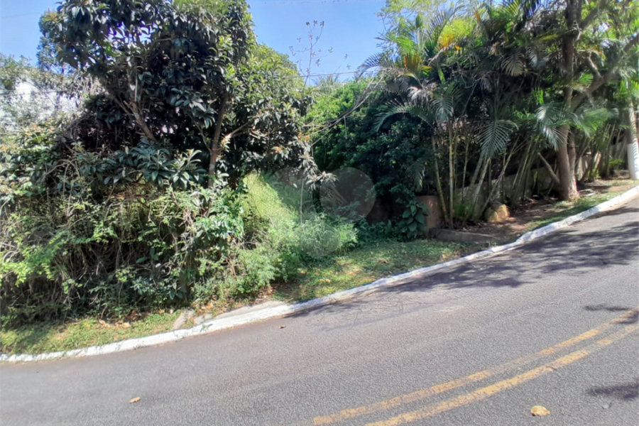 Terreno à venda no condomínio Suíça da Cantareira, Mairiporã - SP