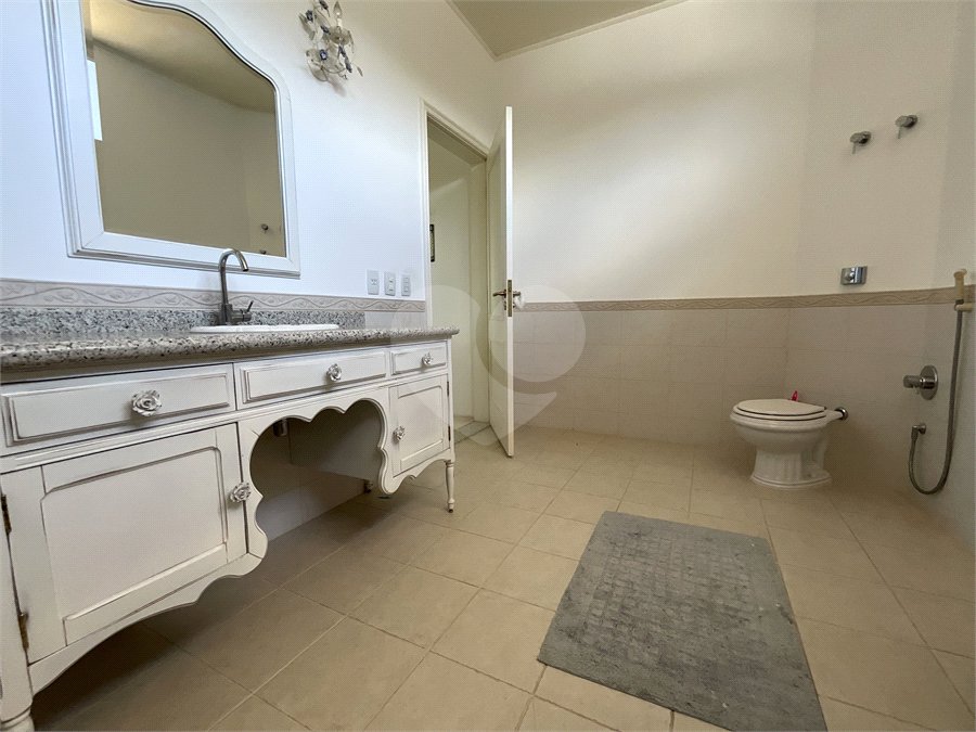 Casa à venda com 6 quartos, sendo 5 suítes, no condomínio City Castelo, Itu - SP