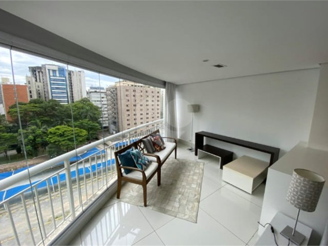 Apartamento à venda com 1 quarto em Jardim América, São Paulo, SP