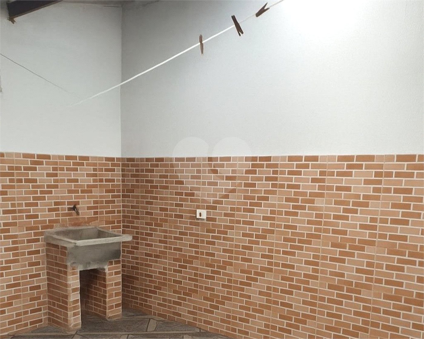 Casa à venda com 2 quartos em Jardim São Conrado, Sorocaba, SP
