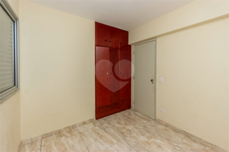 Apartamento à venda com 3 quartos, sendo 1 suíte, em Saúde, São Paulo, SP