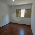 Casa à venda com 3 quartos, sendo 1 suíte, em Jardim Emília, Sorocaba, SP
